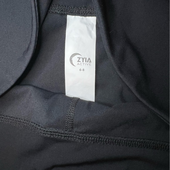 ZYIA black slash hi-rise legging - Picture 5 of 7